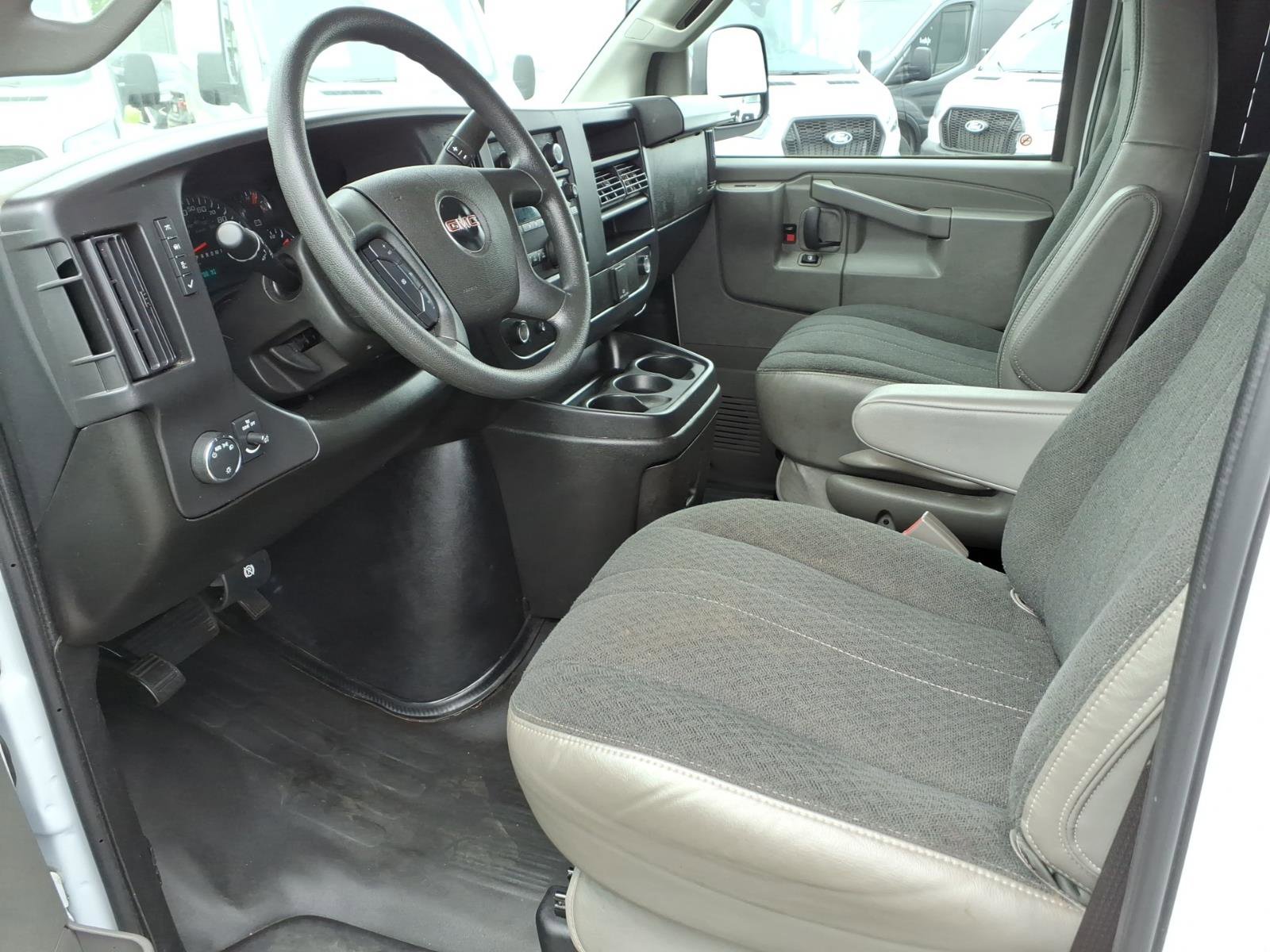 Used 2024 GMC Savana 2500 w/ Driver Convenience Package RWD image 10