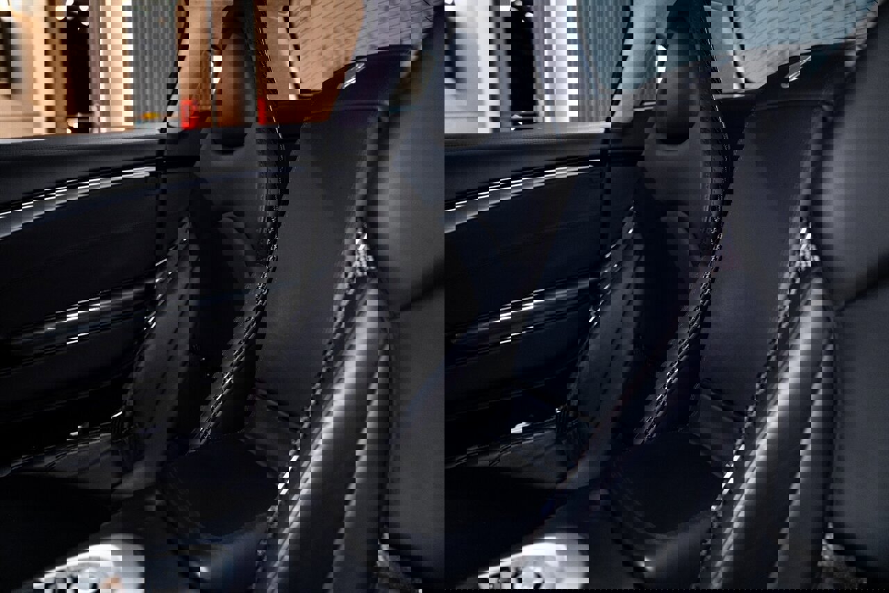 Used 2006 Mercedes-Benz SLR image 11