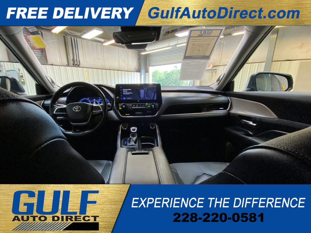 Used 2025 Toyota Grand Highlander FWD image 2