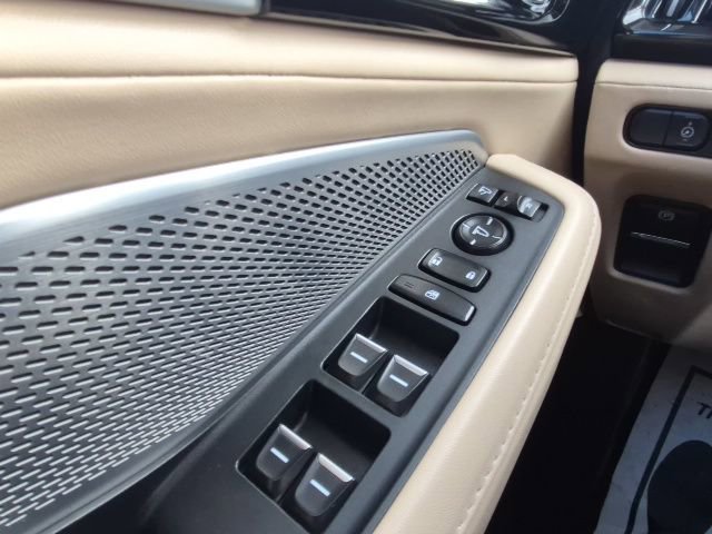 Used 2022 Acura MDX SH-AWD w/ Technology Package image 12