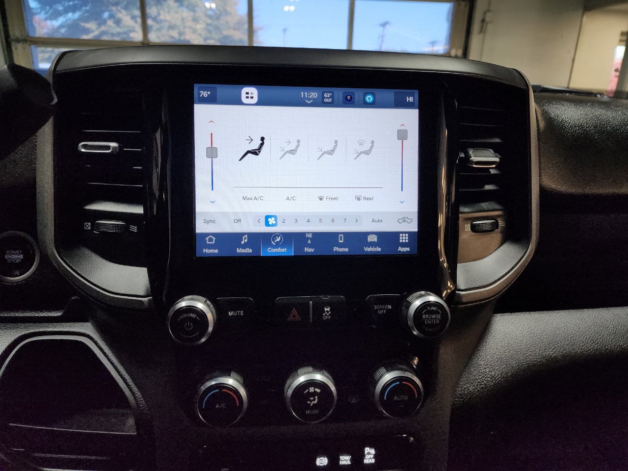 Used 2024 RAM 3500 Tradesman w/ Towing Technology Group image 31