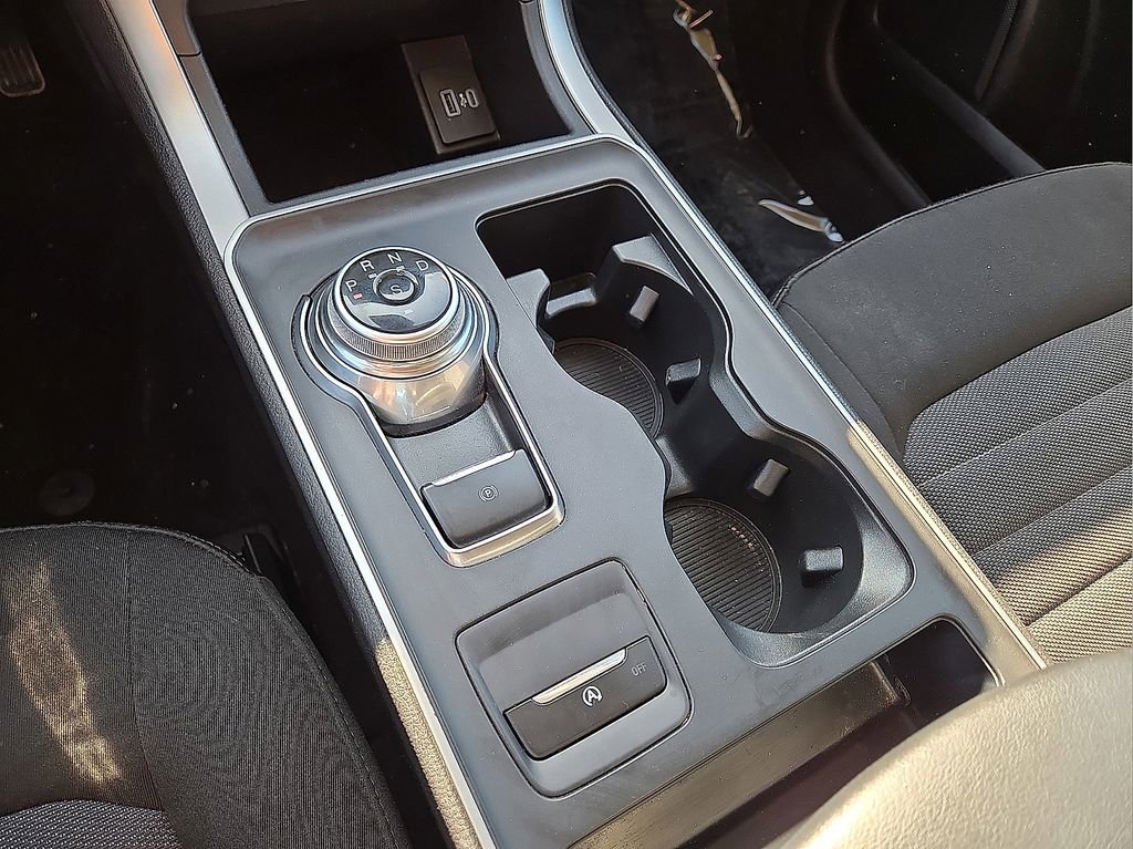 Used 2024 Ford Edge SE image 30