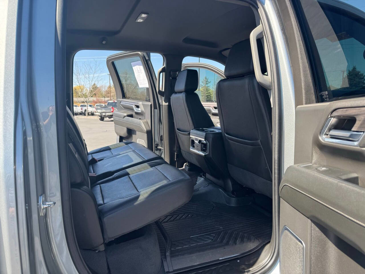 Used 2024 Chevrolet Silverado 2500 LTZ w/ LTZ Premium Package AWD/4WD image 34