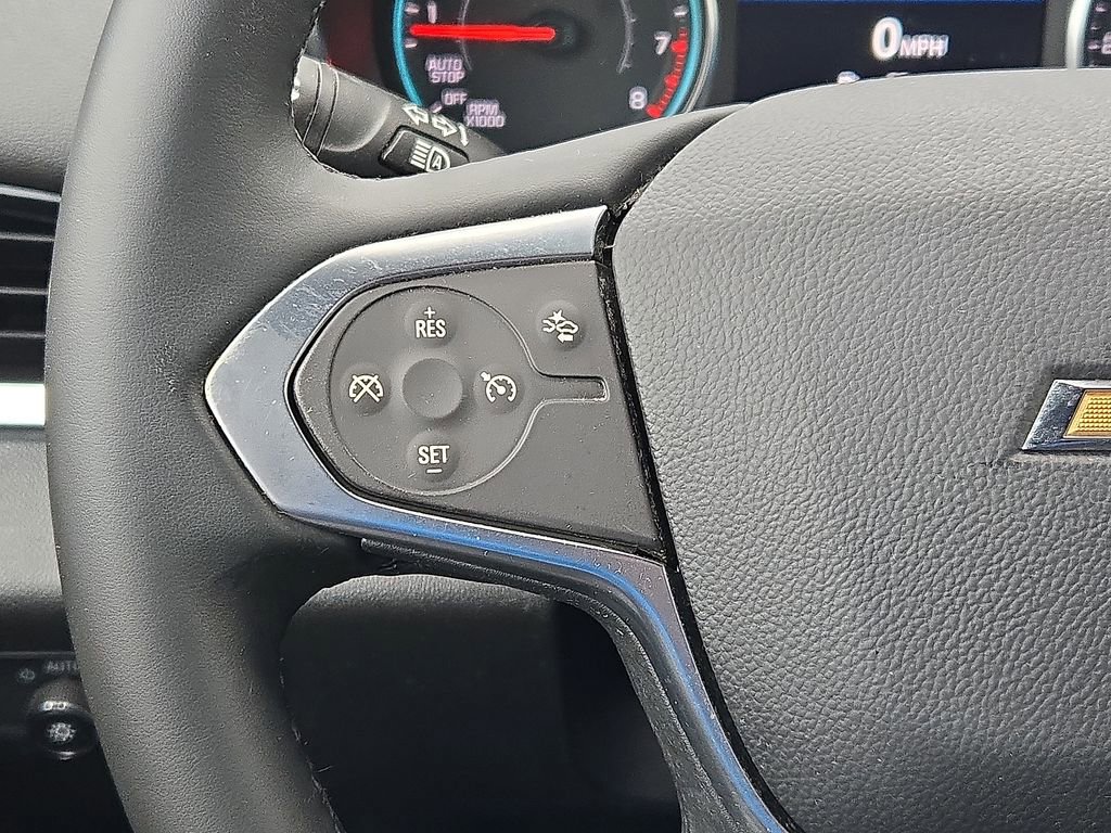 Used 2023 Chevrolet Traverse LT image 26