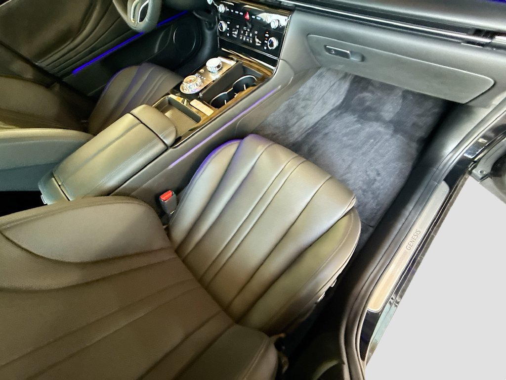 Used 2025 Genesis G80 2.5T AWD/4WD image 33