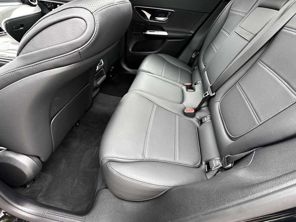 Certified 2026 Mercedes-Benz GLC 300 image 24