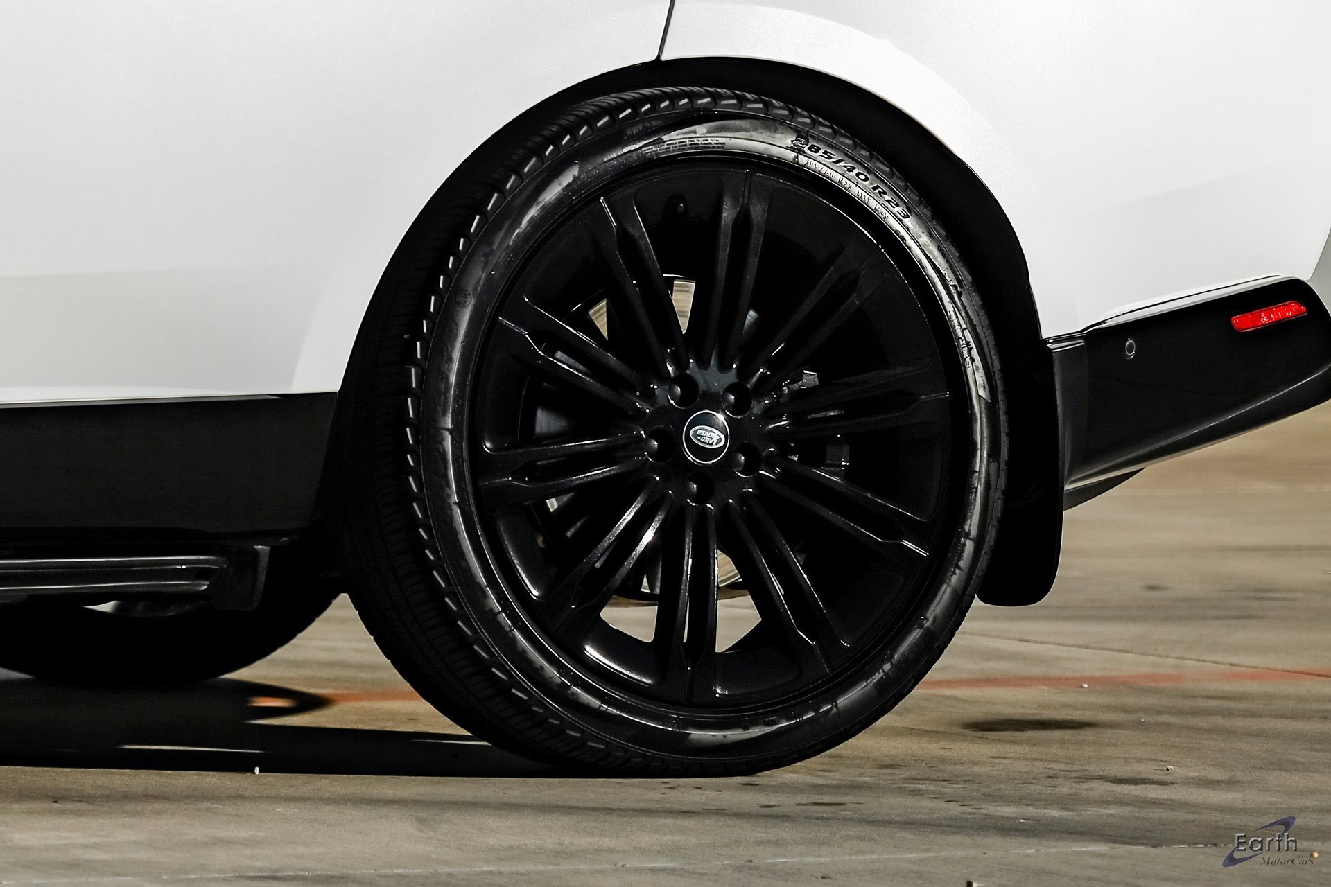 Used 2023 Land Rover Range Rover Long Wheelbase Autobiography image 95