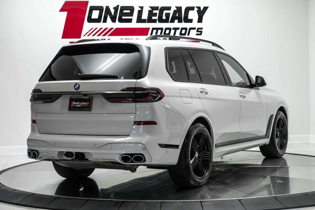 Used 2025 BMW ALPINA XB7 AWD/4WD image 8