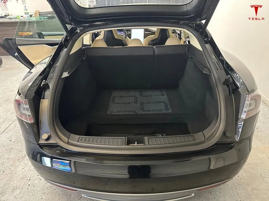 Used 2013 Tesla Model S RWD image 11