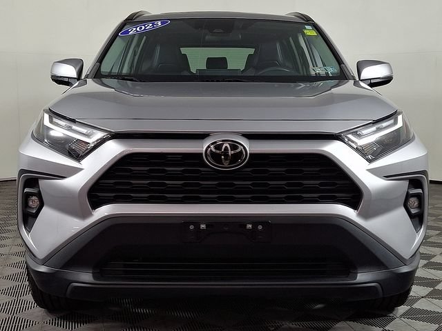 Used 2023 Toyota RAV4 XLE Premium AWD/4WD image 5