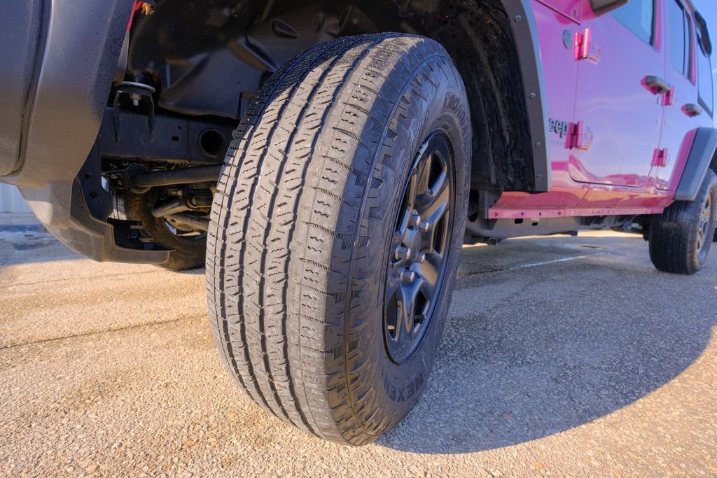 Used 2024 Jeep Wrangler Sport image 35