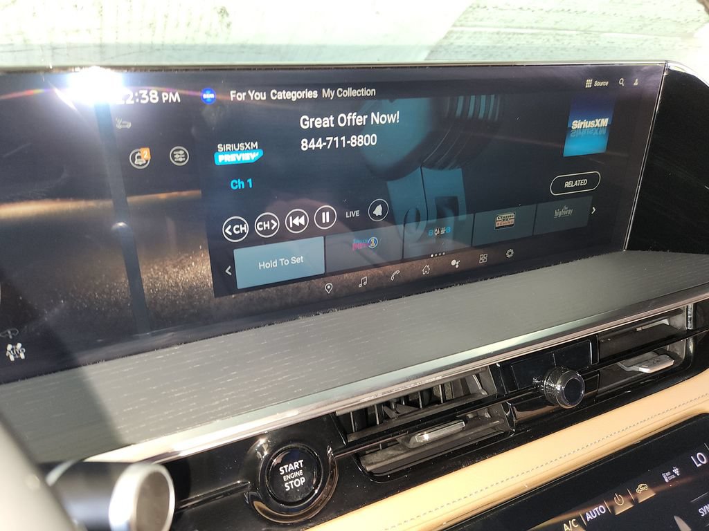 Used 2025 INFINITI QX80 Sensory AWD/4WD image 37