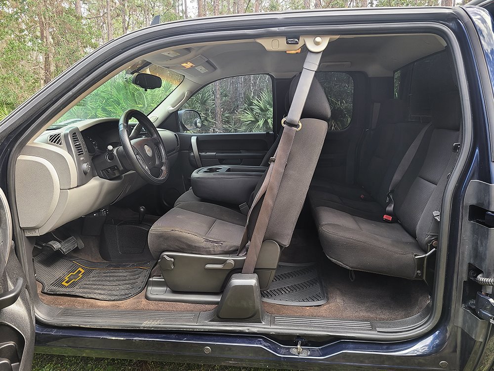 Used 2011 Chevrolet Silverado 1500 LS AWD/4WD image 11