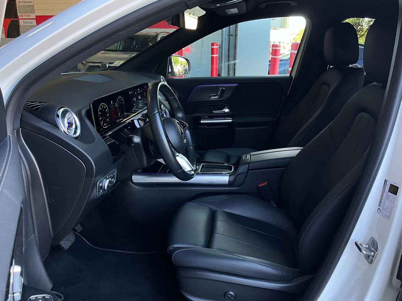 Used 2025 Mercedes-Benz GLA 250 image 10