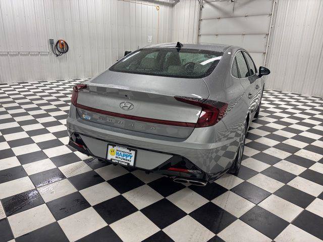 Certified 2023 Hyundai Sonata SEL FWD image 4