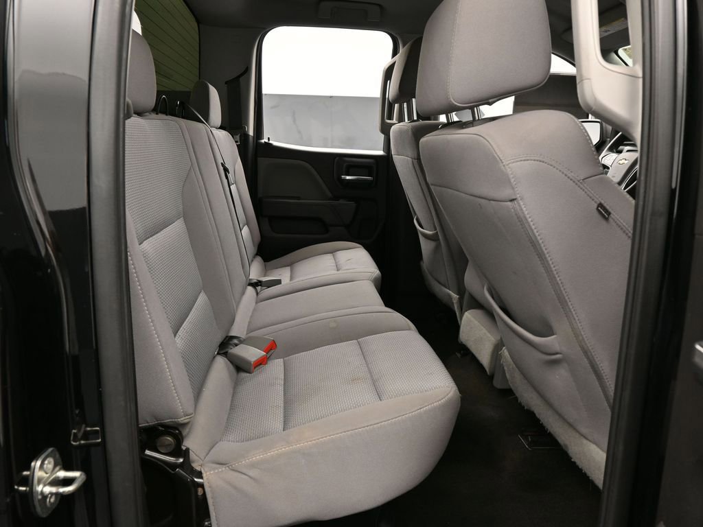 Used 2018 Chevrolet Silverado 1500 Custom w/ Custom Value Package image 35