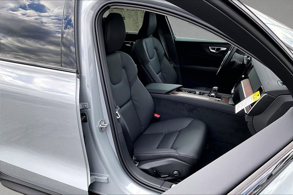 New 2026 Volvo V60 B5 Cross Country Plus w/ Protection Package Premier image 11