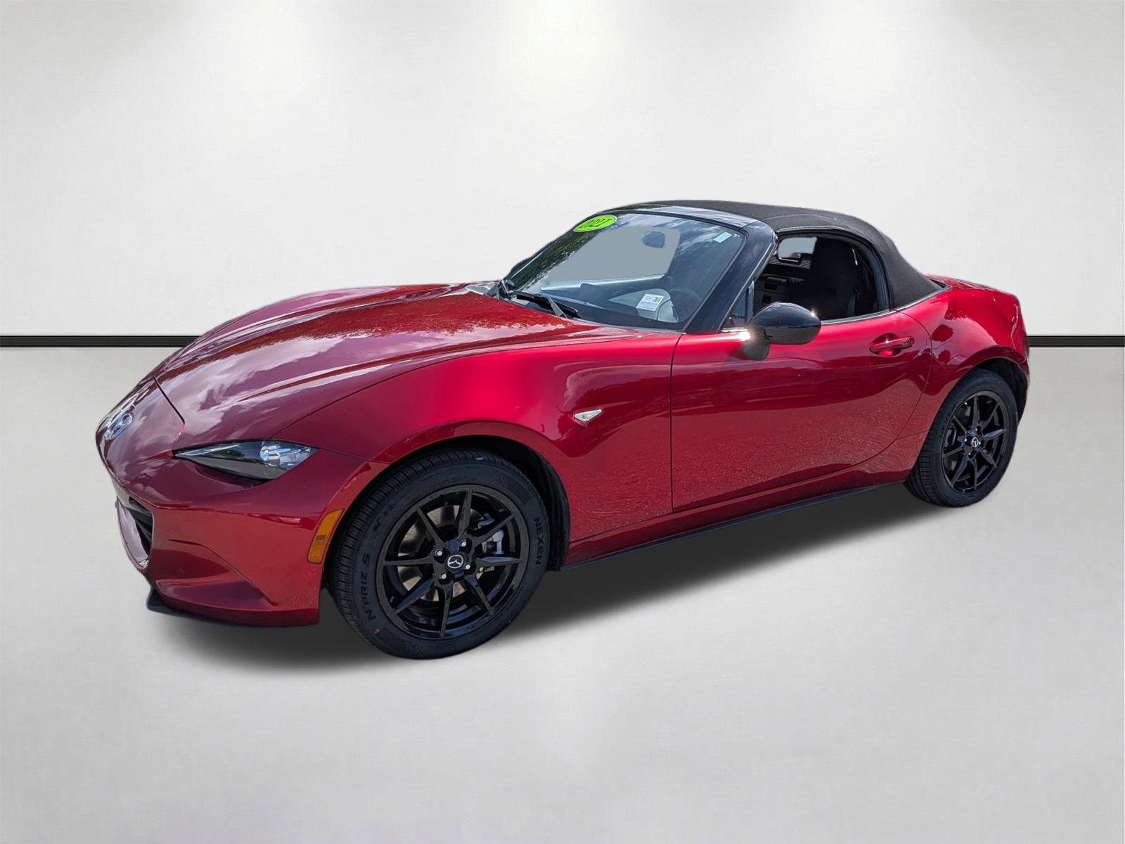 Used 2021 MAZDA MX-5 Miata Sport RWD image 8