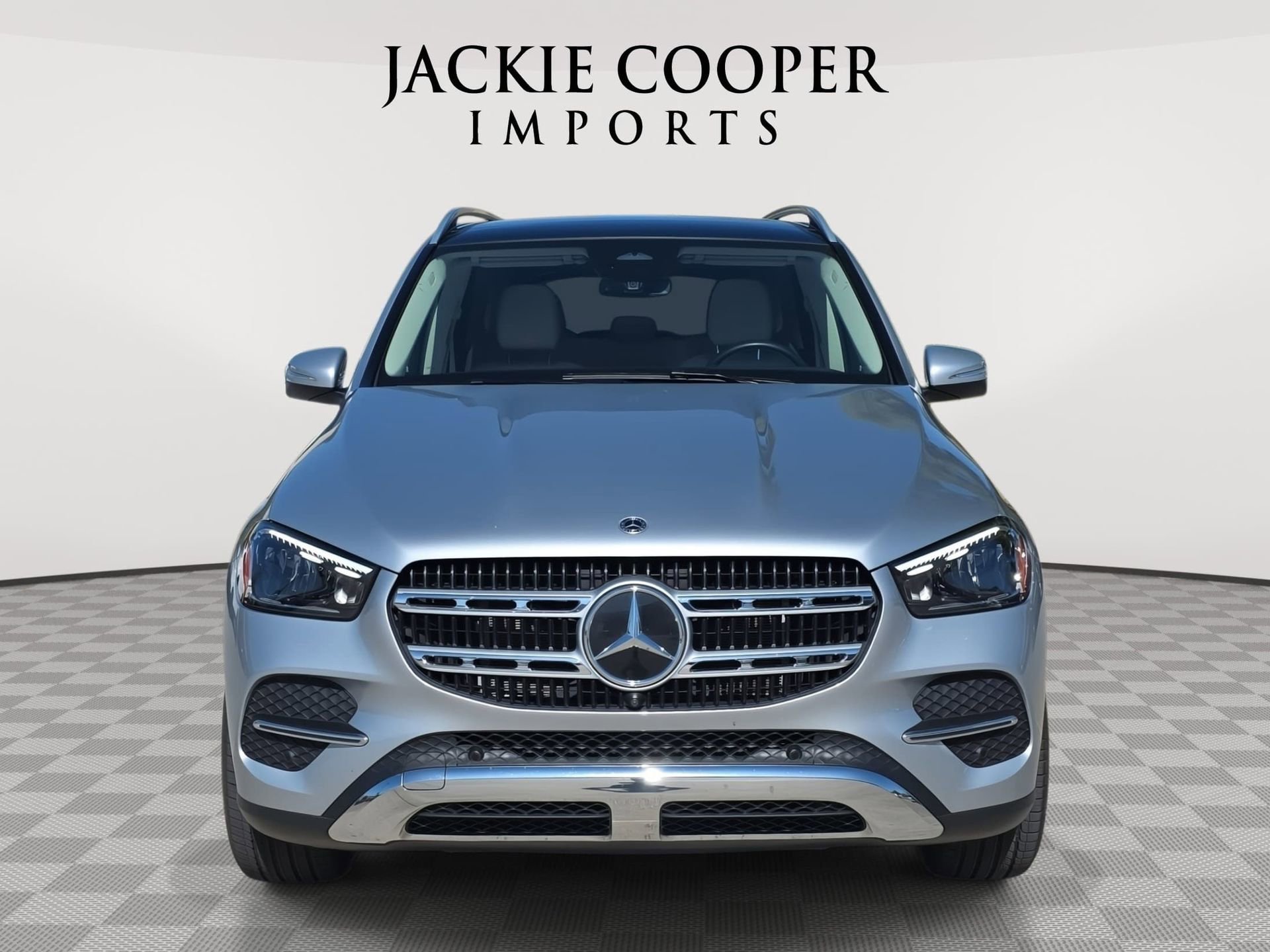 Certified 2024 Mercedes-Benz GLE 450 4MATIC image 2