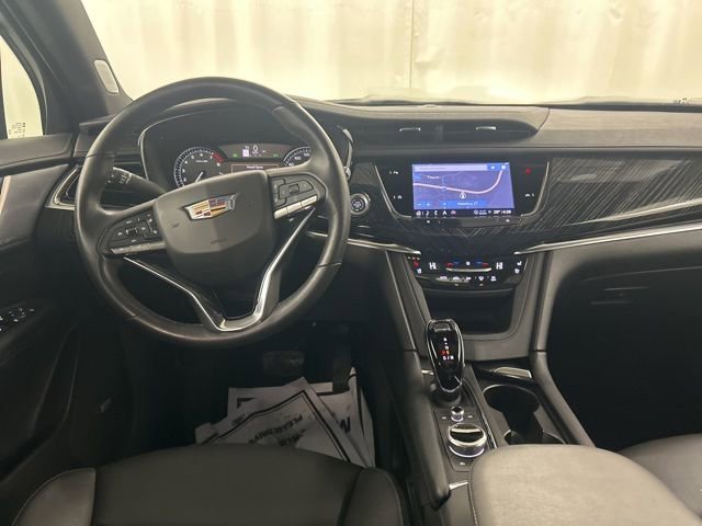 Used 2024 Cadillac XT6 Premium Luxury image 26