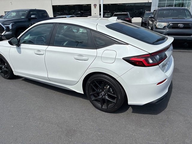Used 2025 Honda Civic Sport image 14