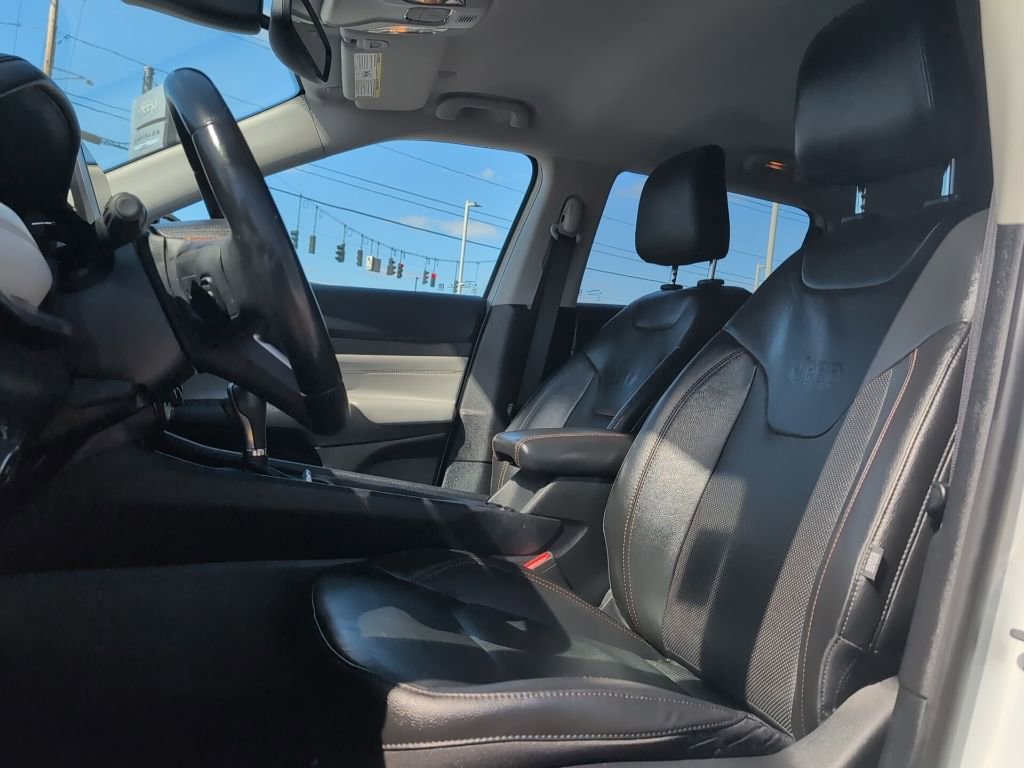 Used 2022 Jeep Compass Limited image 21