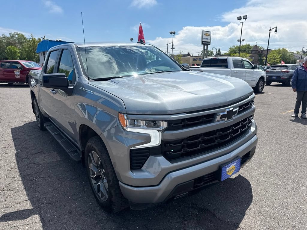 Certified 2025 Chevrolet Silverado 1500 RST w/ Protection Package AWD/4WD image 4