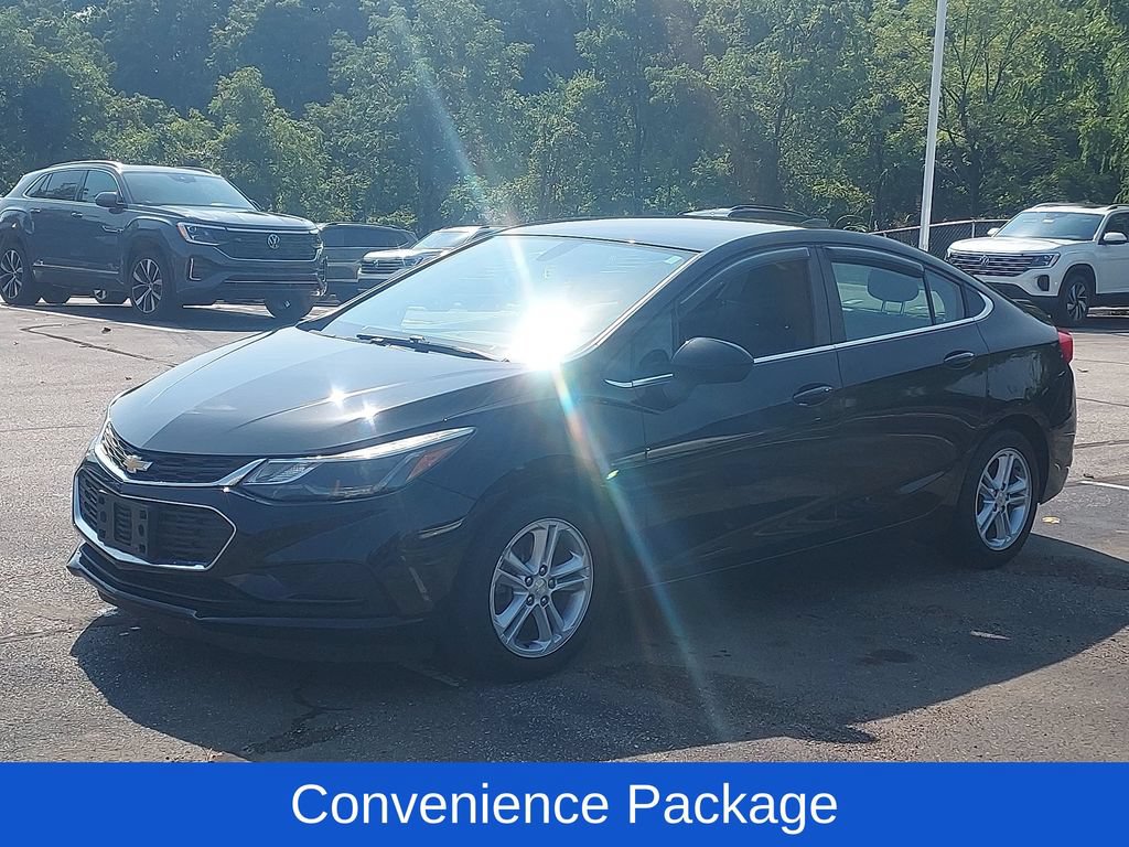 Used 2016 Chevrolet Cruze LT w/ Convenience Package FWD image 3
