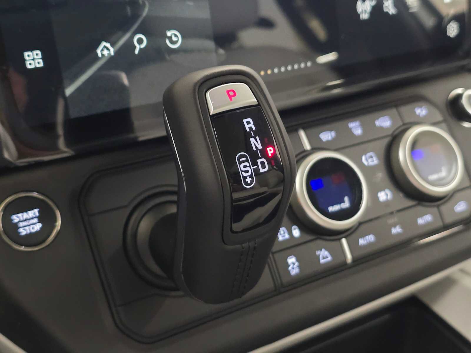 New 2026 Land Rover Defender 130 S AWD/4WD image 35