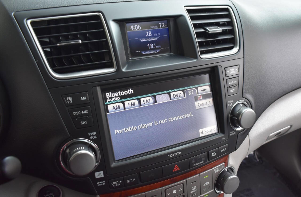 Used 2012 Toyota Highlander Limited image 28