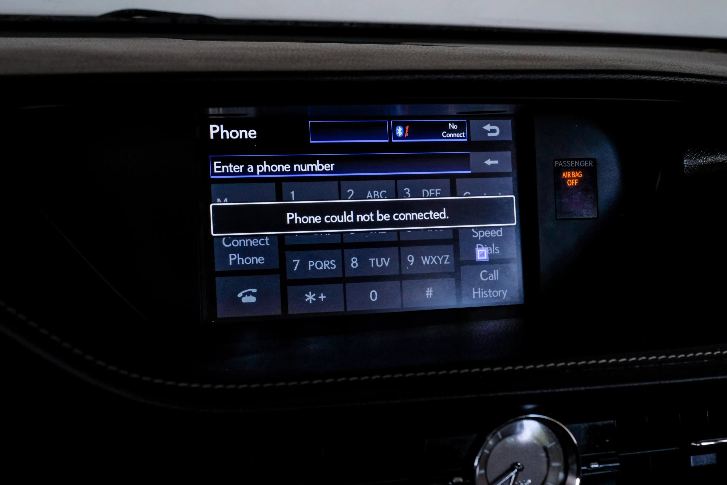 Used 2014 Lexus ES 300h w/ Luxury Package w/Bamboo Trim FWD image 34