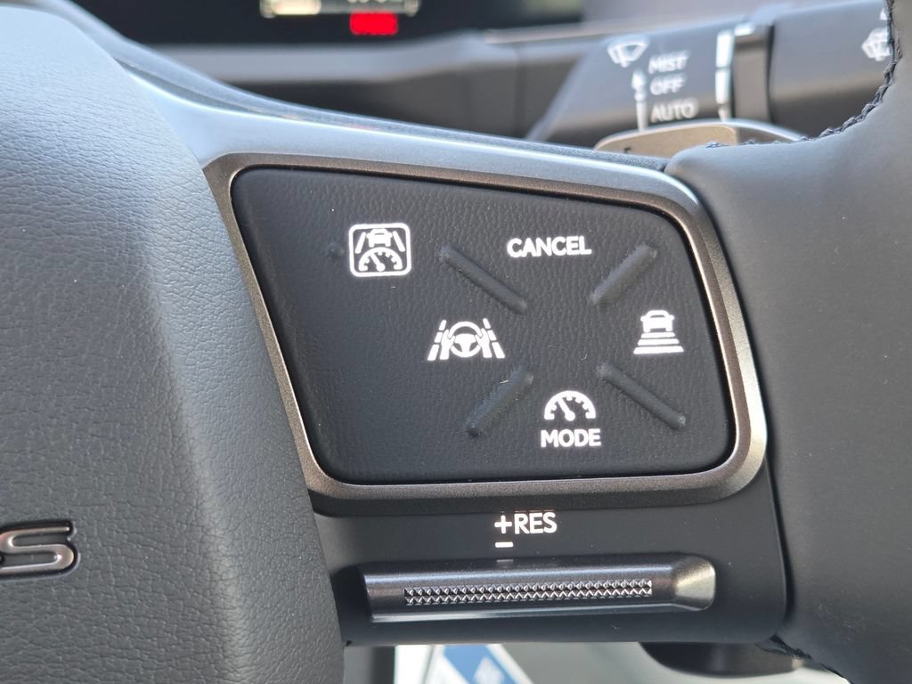 New 2026 Lexus ES 350h AWD image 21