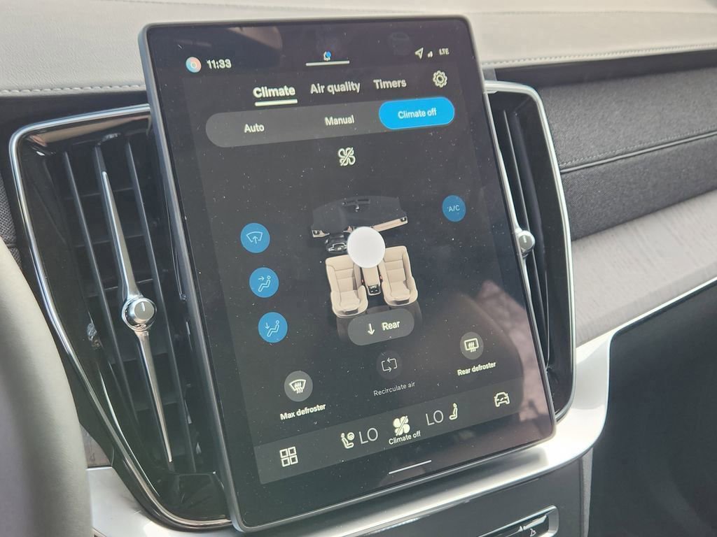 New 2026 Volvo XC90 B6 Ultra w/ Lounge Package image 14