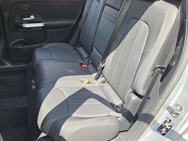 New 2026 Mercedes-Benz GLB 250 image 15