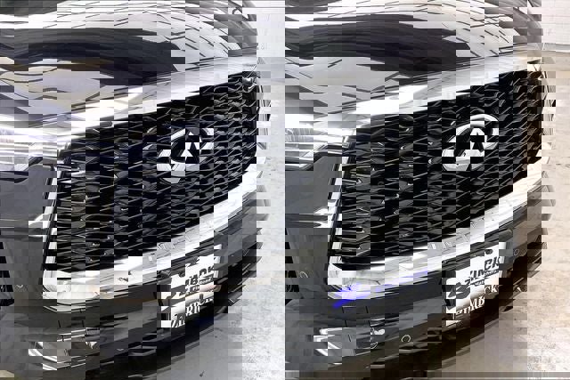 Certified 2025 INFINITI QX60 Luxe w/ Vision Package image 32