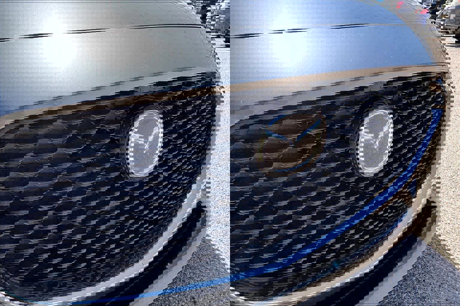 Used 2023 MAZDA MAZDA3 s image 28