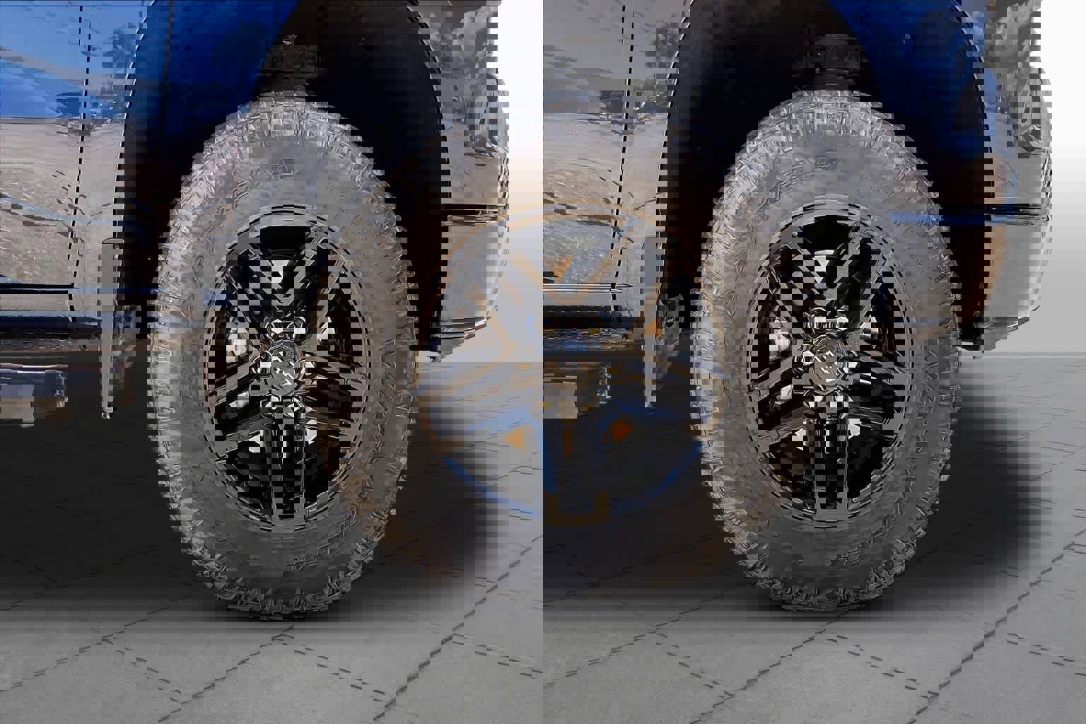 Used 2022 Chevrolet Silverado 1500 Custom image 11