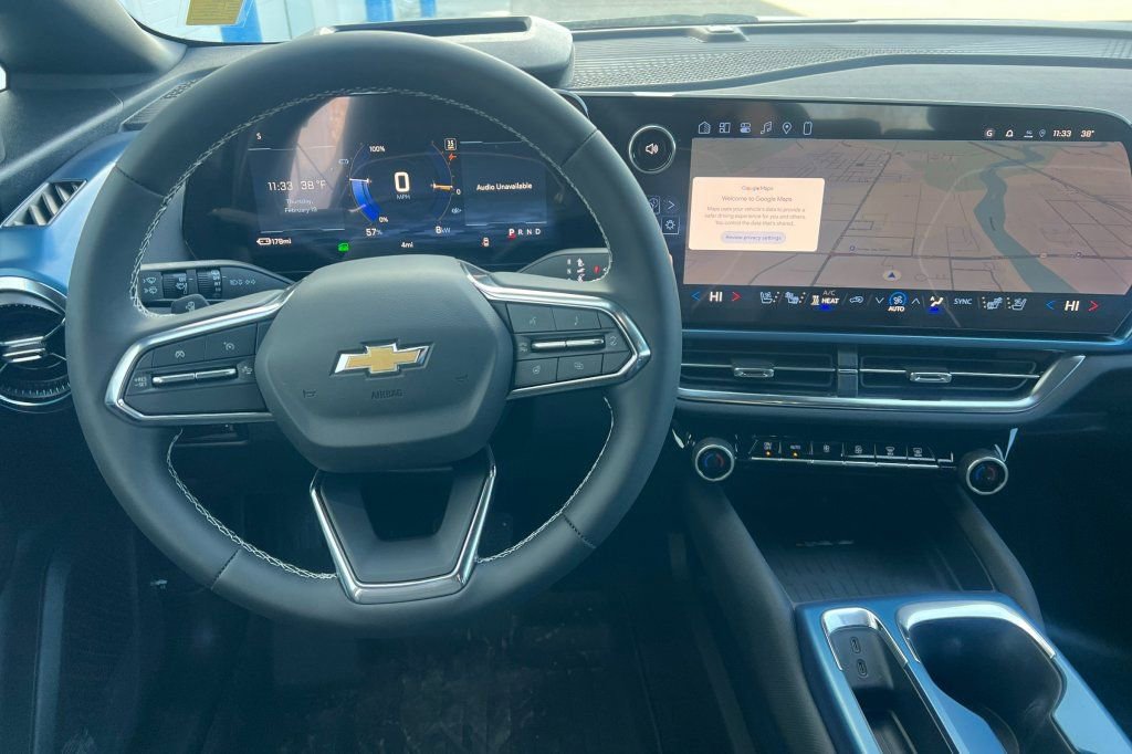 New 2026 Chevrolet Equinox EV LT image 11