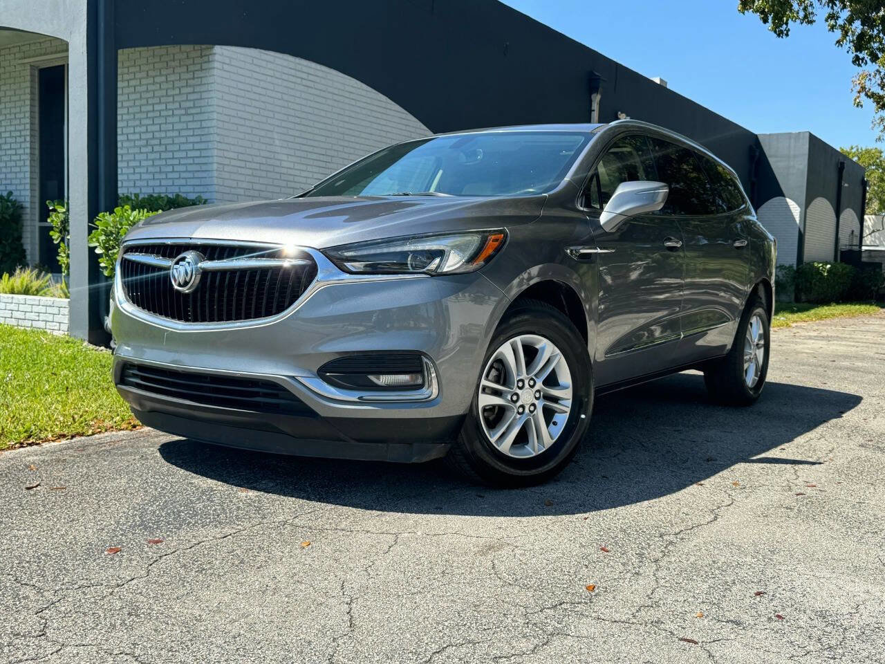 Used 2019 Buick Enclave Essence