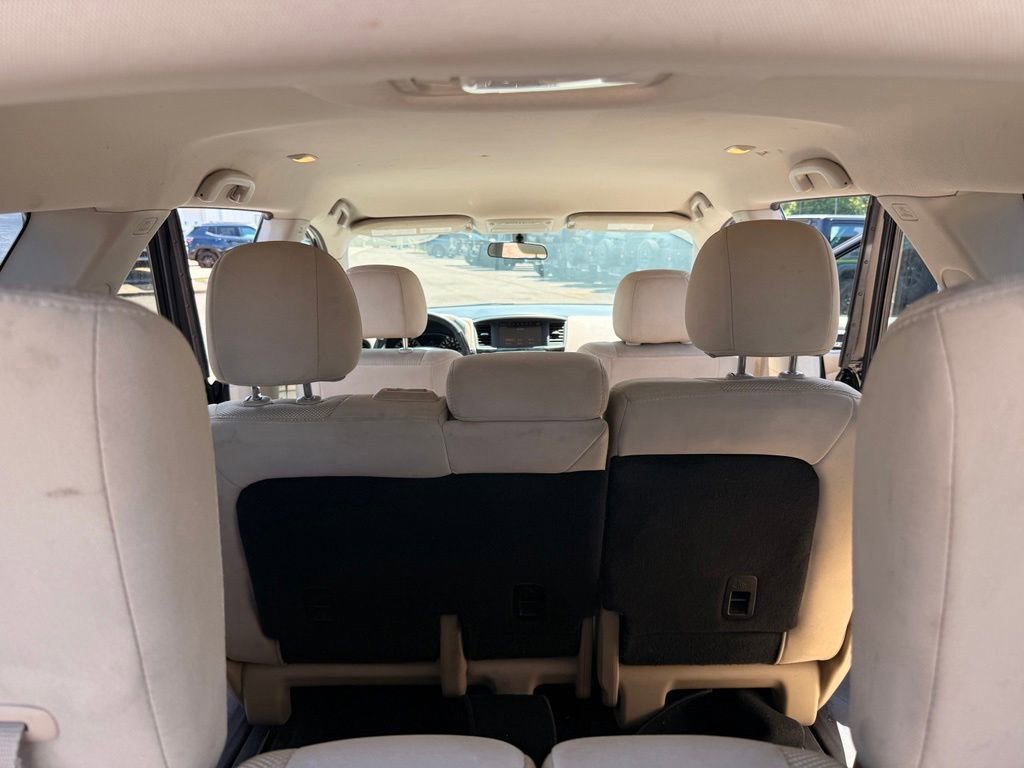 Used 2017 Nissan Pathfinder S FWD image 34