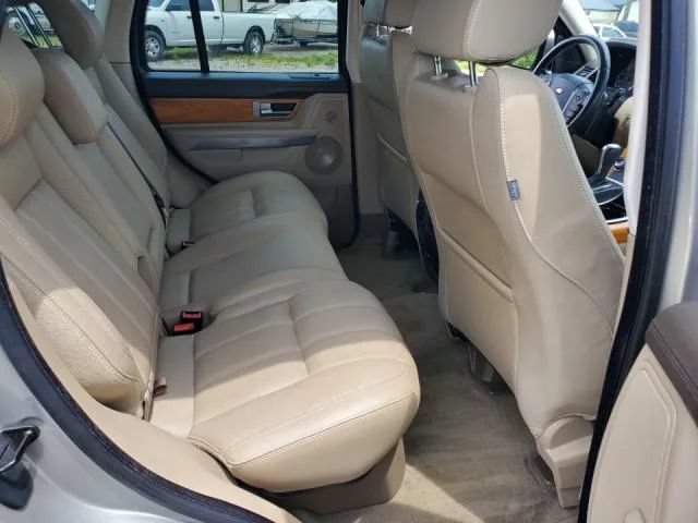 Used 2011 Land Rover Range Rover Sport HSE LUX AWD/4WD image 10
