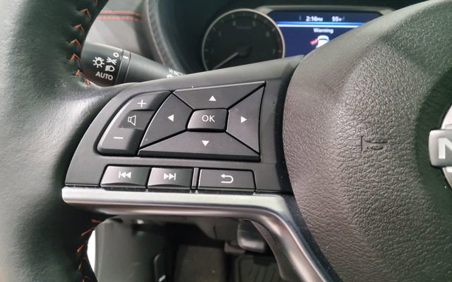 Used 2024 Nissan Sentra SR w/ SR Premium Package image 26