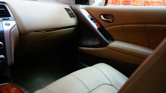Used 2011 Nissan Murano LE w/ Navigation Pkg AWD/4WD image 39