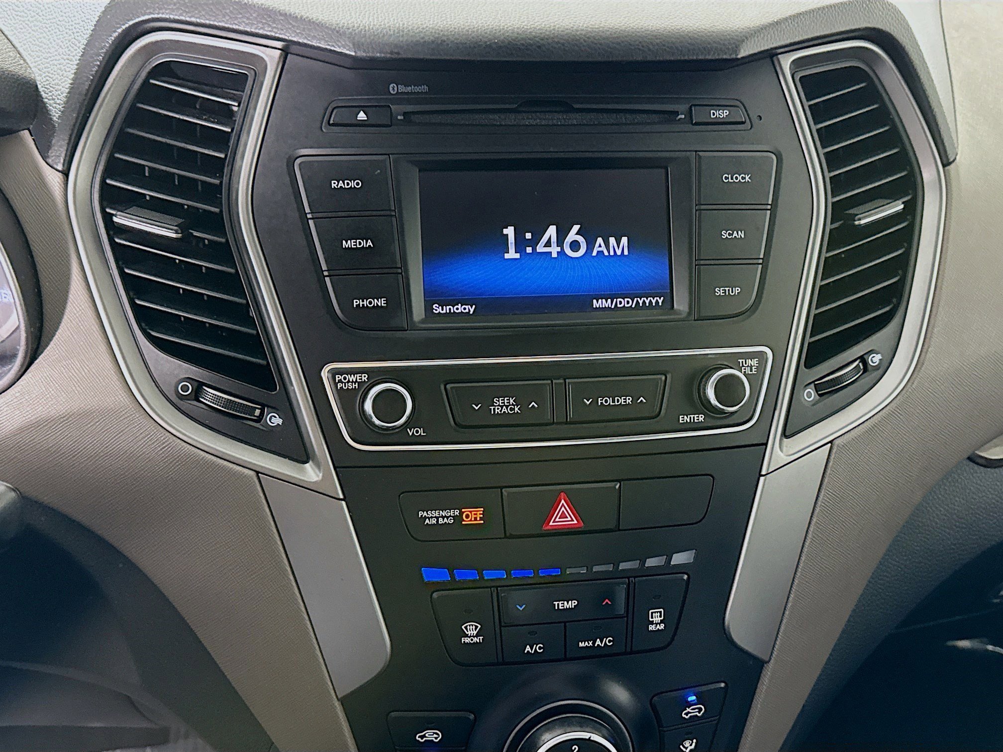 Used 2018 Hyundai Santa Fe Sport image 18