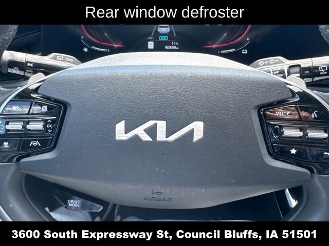 Used 2023 Kia Niro EX FWD image 22