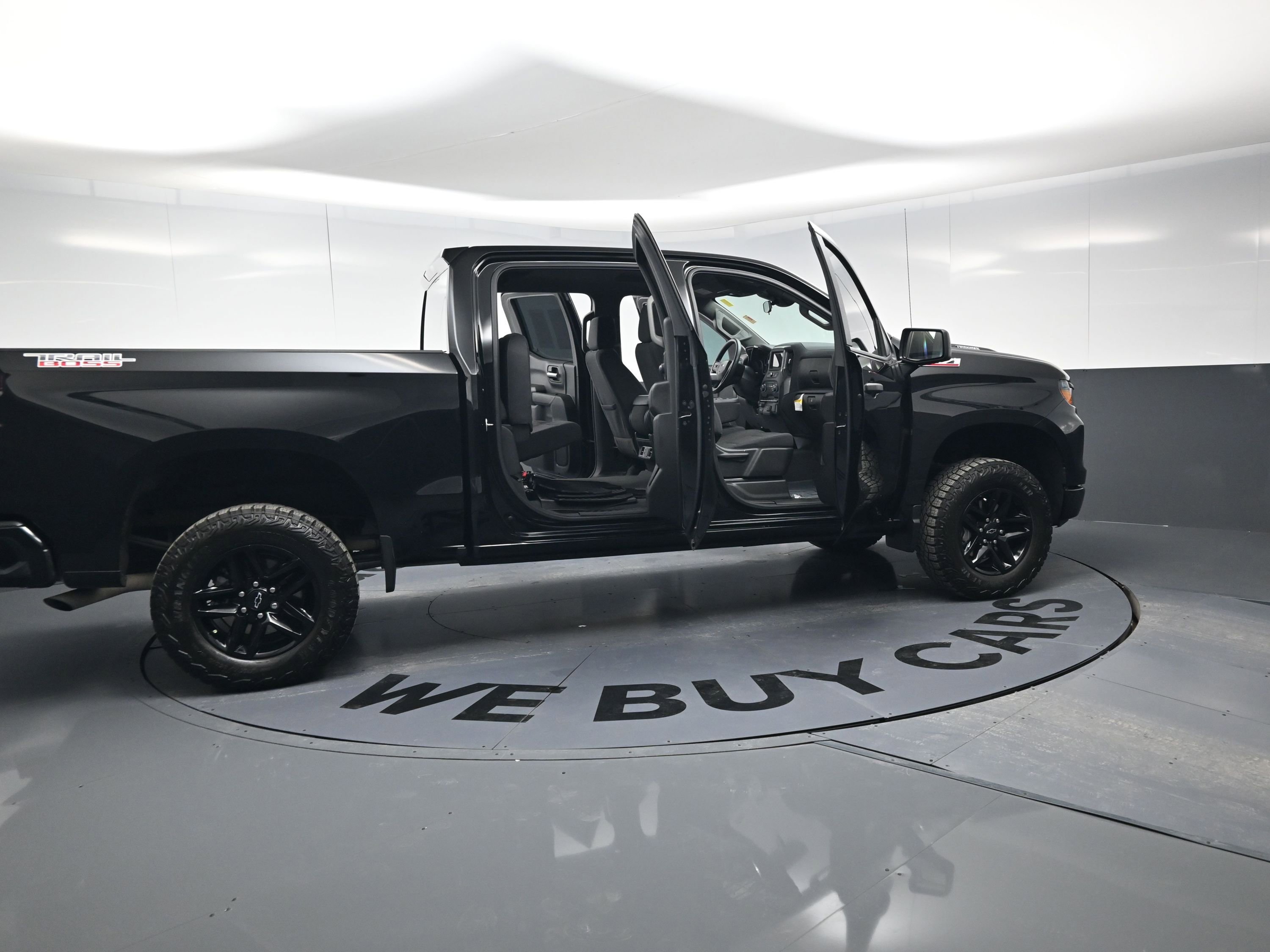 Certified 2025 Chevrolet Silverado 1500 Custom Trail Boss image 25