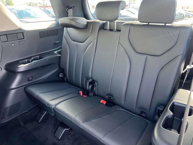 Used 2025 Hyundai Palisade SEL image 11