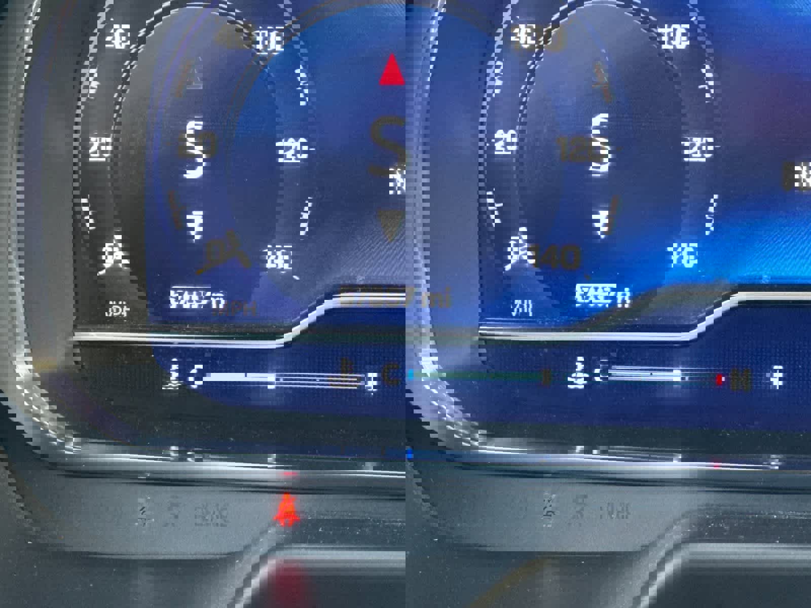 Used 2024 Chevrolet Tahoe Premier image 27