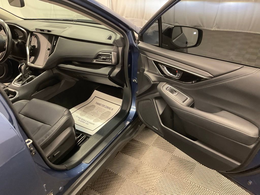 Used 2021 Subaru Outback Limited image 24