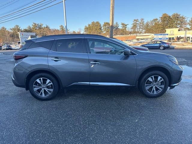 Used 2024 Nissan Murano SV AWD/4WD image 2